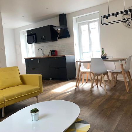 Appartement Calme Et Chaleureux Конкарно Экстерьер фото