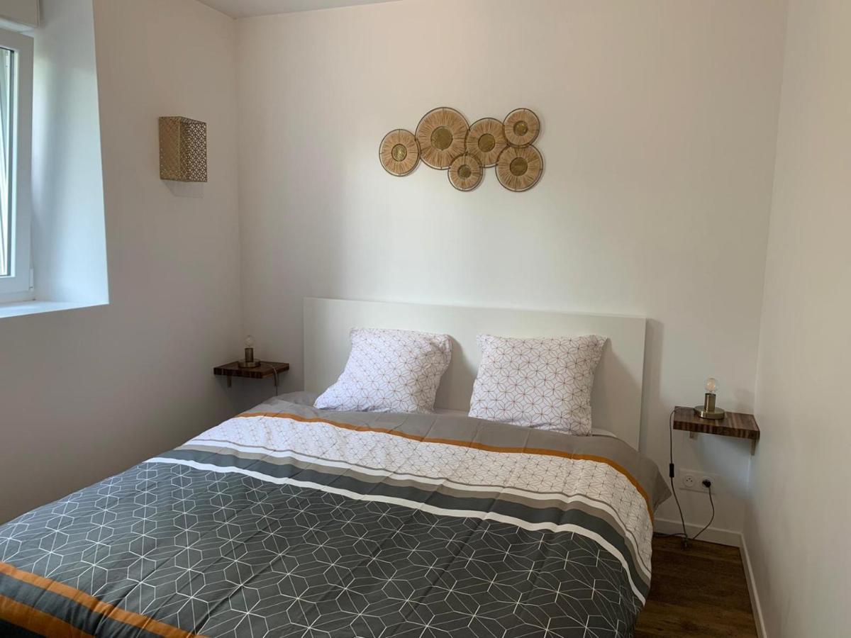 Appartement Calme Et Chaleureux Конкарно Экстерьер фото