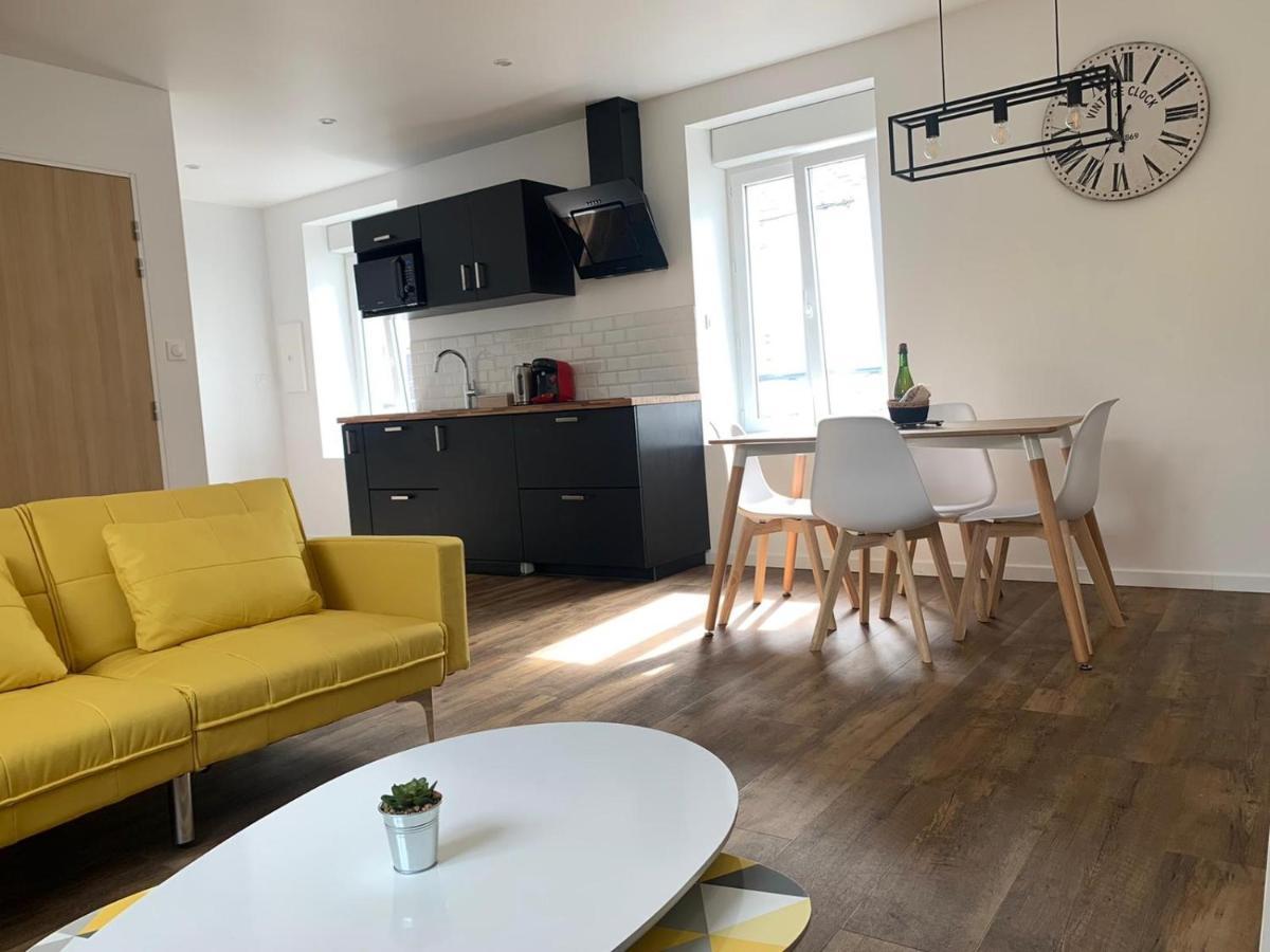 Appartement Calme Et Chaleureux Конкарно Экстерьер фото